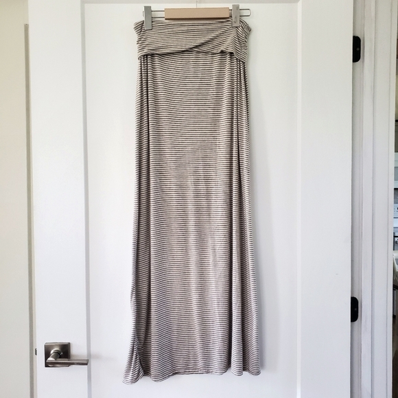 Maxi Skirt - Picture 1 of 2